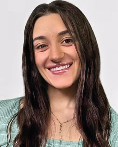 Melanie Pontikis Melanie Pontikis